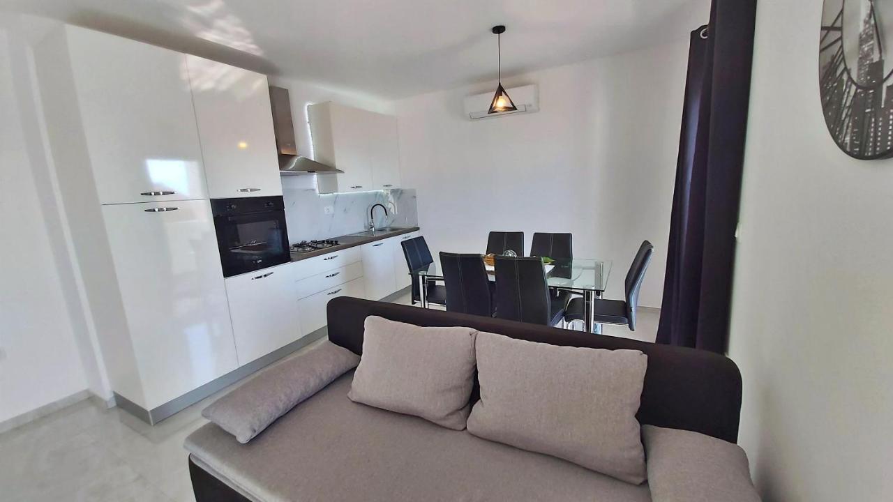 Apartments Zorica Duće Kültér fotó