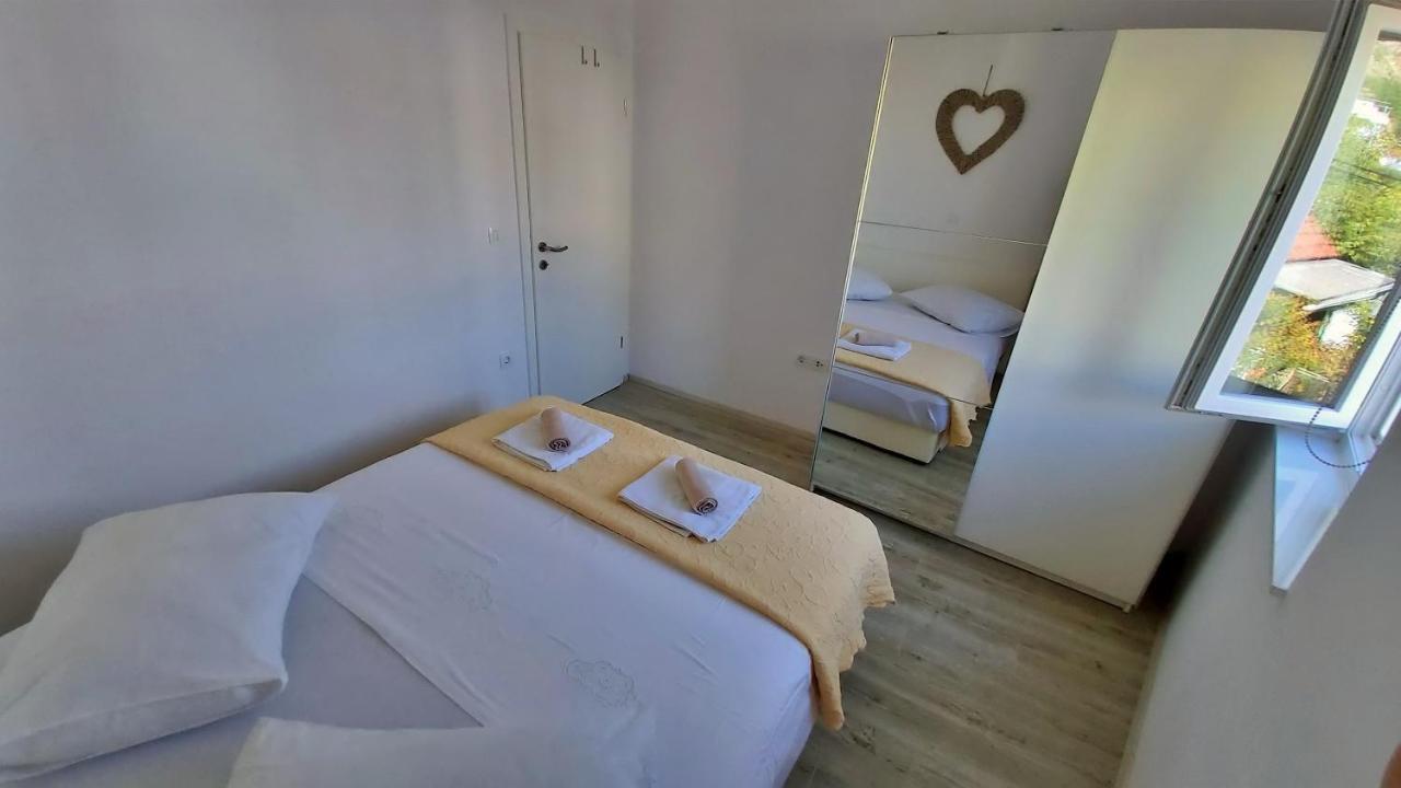 Apartments Zorica Duće Kültér fotó