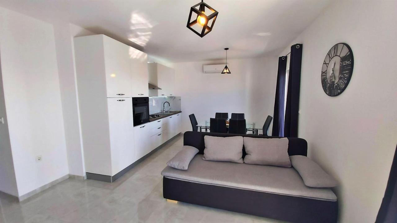 Apartments Zorica Duće Kültér fotó
